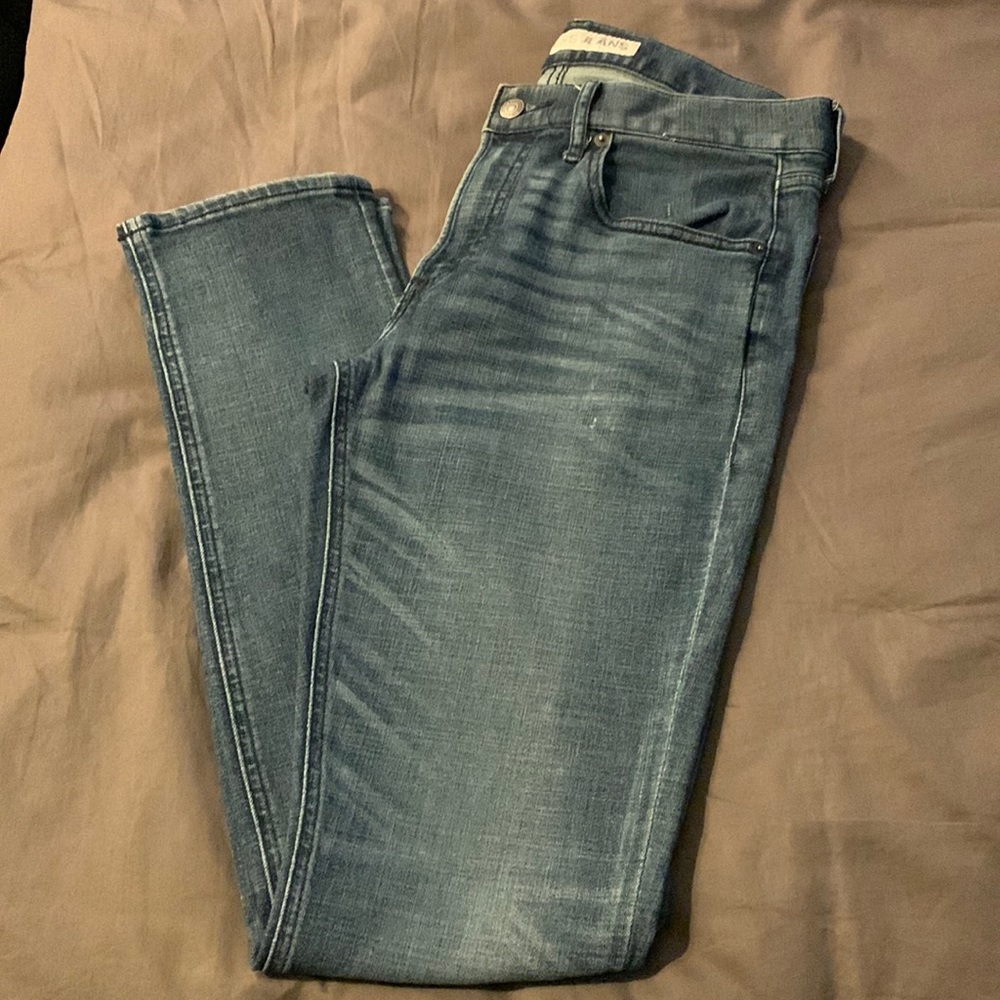 EXPRESS Men’s Alec Blue Jeans